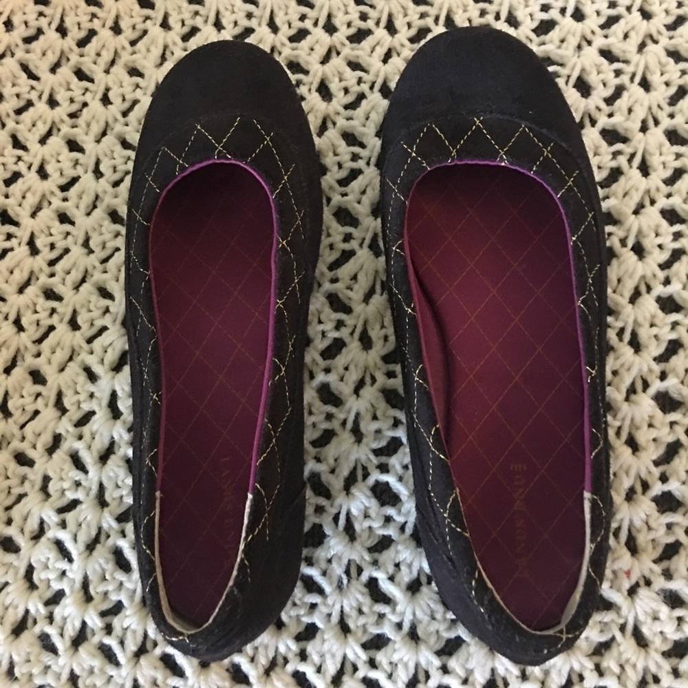 Lands End flats, suede slip on, grip bottoms, size 7 med